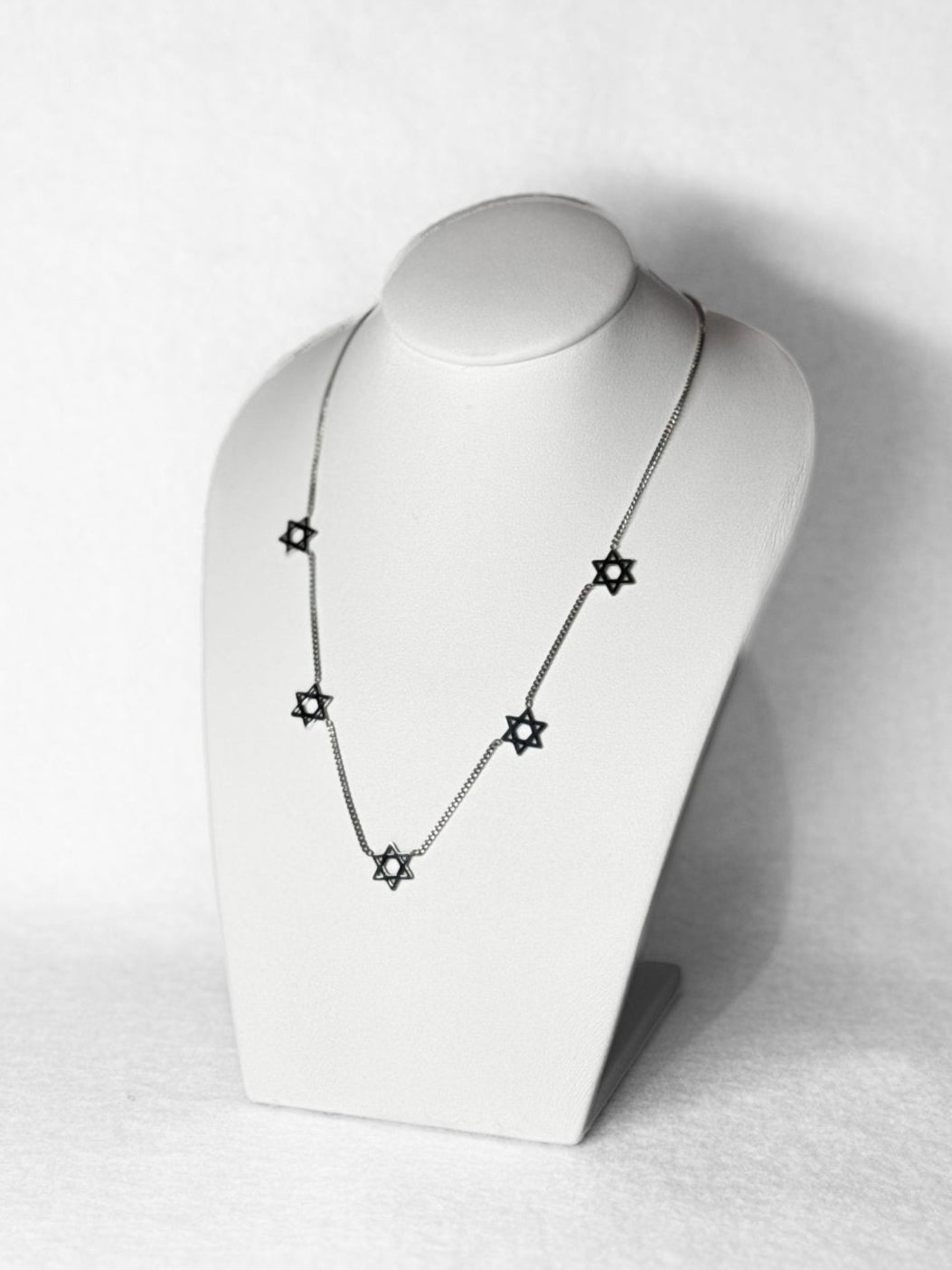 Necklace - Magen David array - silver