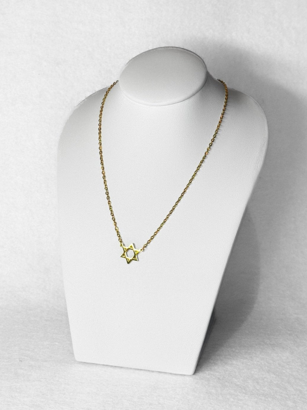 Necklace - Magen David - gold