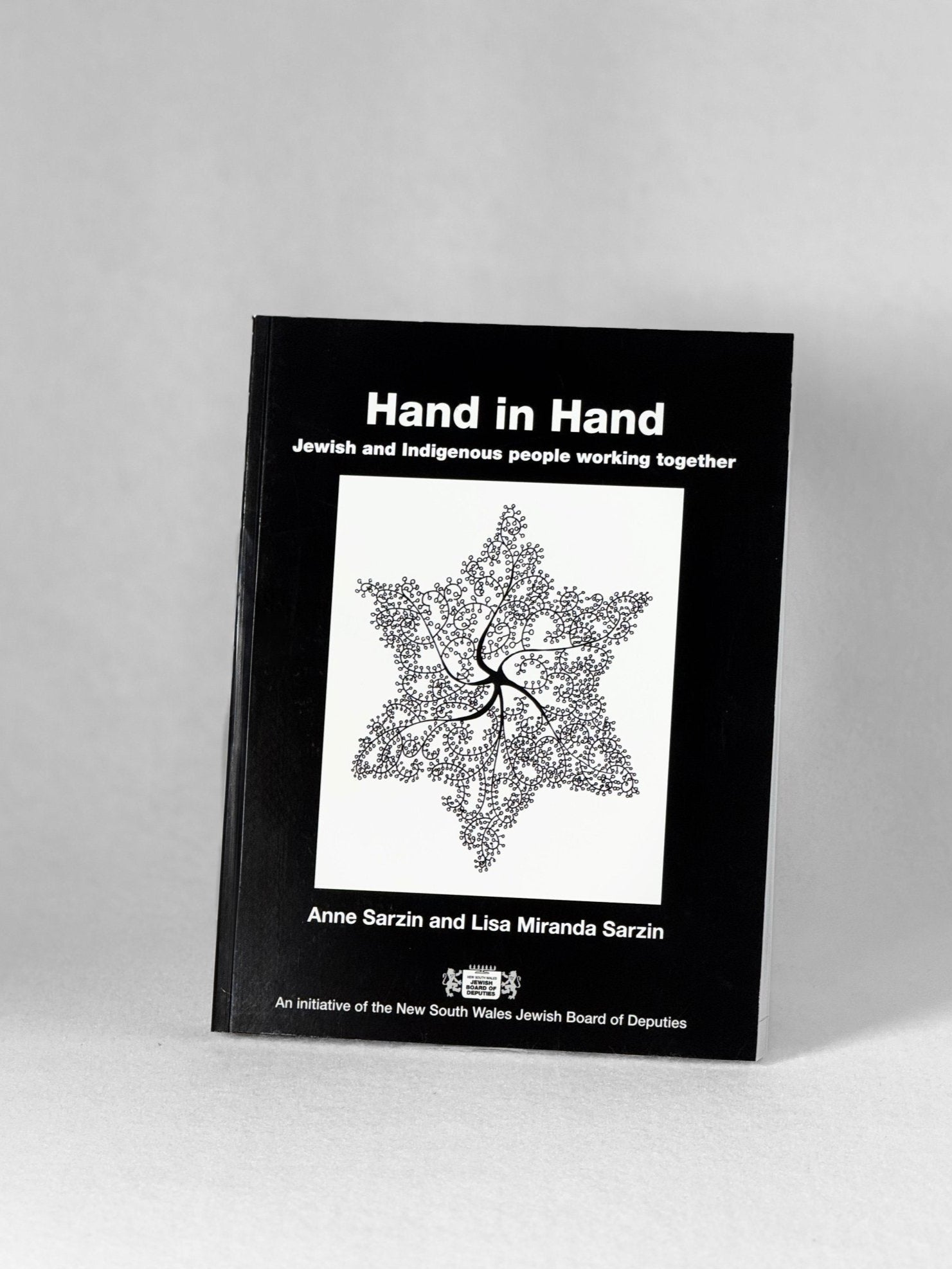 Hand in Hand - Jewish & Indigenous People Working Together - Sarzin