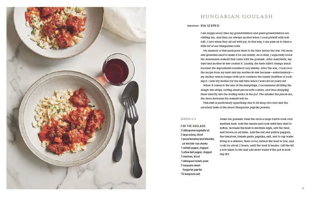 Honey Cake & Latkes: Recipes from the Old World by the Auschwitz - Birkenau Survivors - Auschwitz - Birkenau Memorial Foundation, Ronald S. Lauder (Foreword by), Maria Zalewska (Editor)