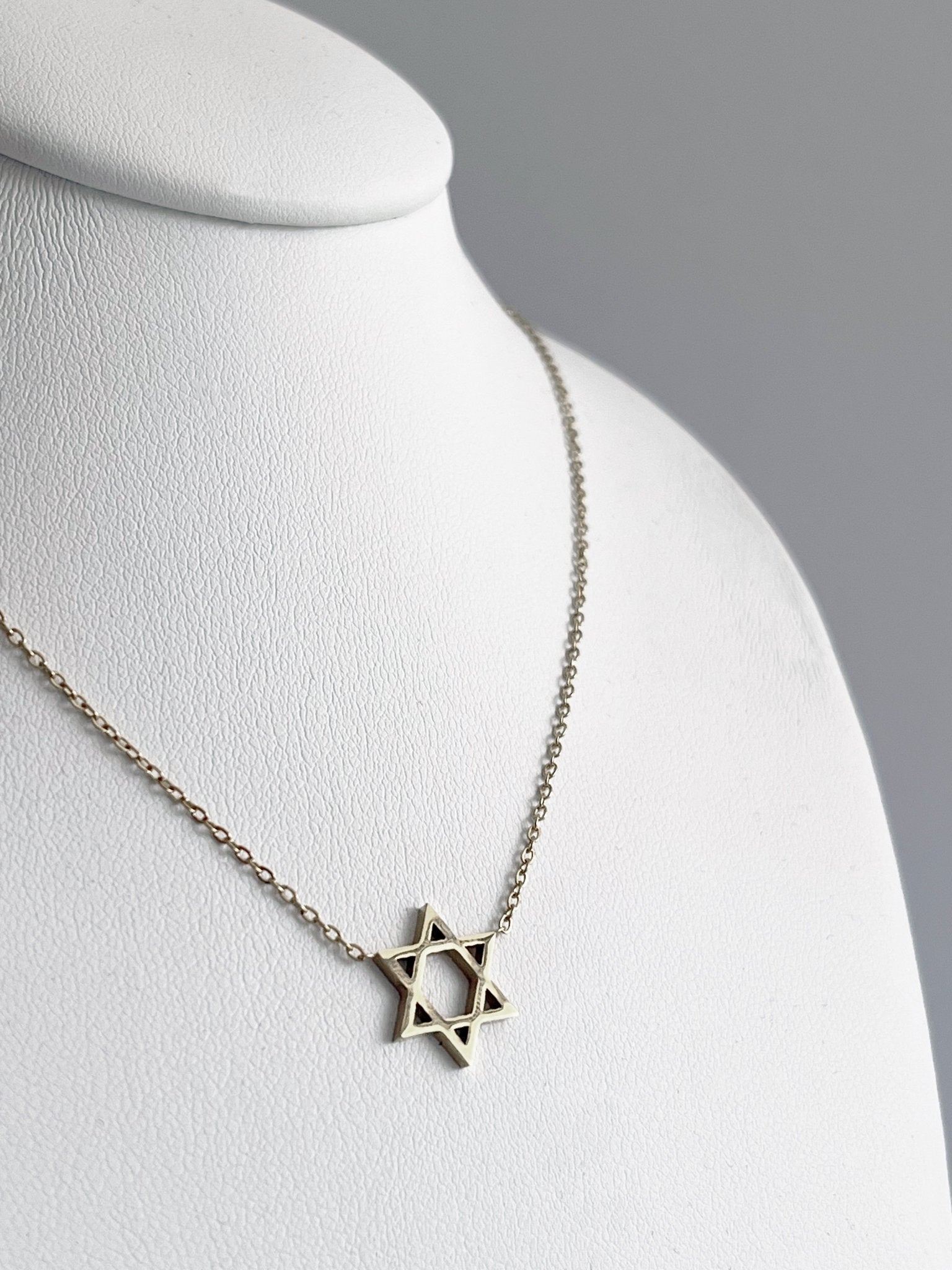 Necklace - Classic Magen David - Silver