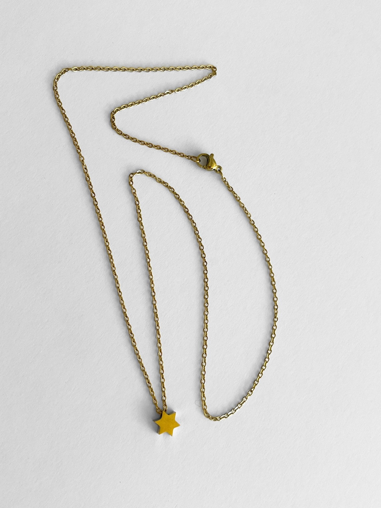 Necklace - Magen David - Gold